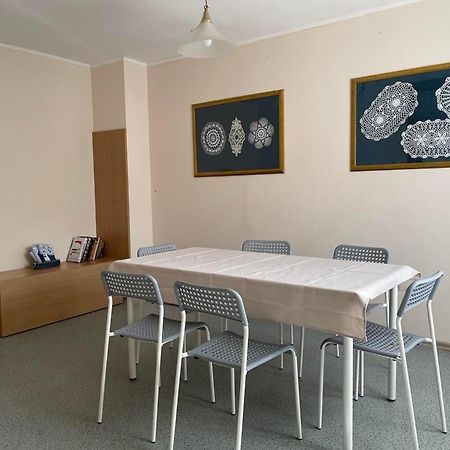 Noclegi U Gosi W Polanczyku - Pokoje Goscinne Bagian luar foto